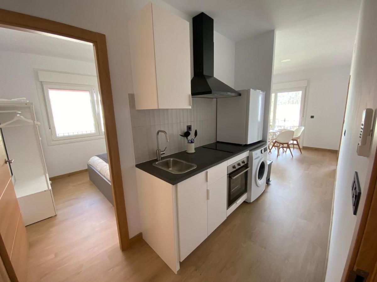 Apartamentos Turisticos Costa Celeiro: Portomaior, Agrelo, Covelo Lapaman Буеу Екстериор снимка